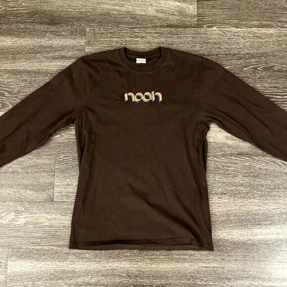 EUC Noah NYC Embroidered Rainbow Logo Brown Long Sleeve T-Shirt Sz M Streetwear - Picture 12 of 13